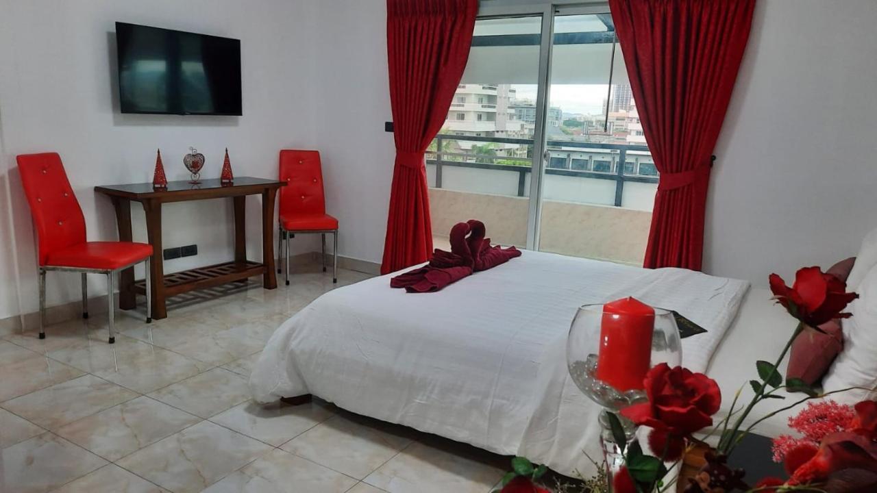 Happy Beach Jomtien Guesthouse Екстериор снимка