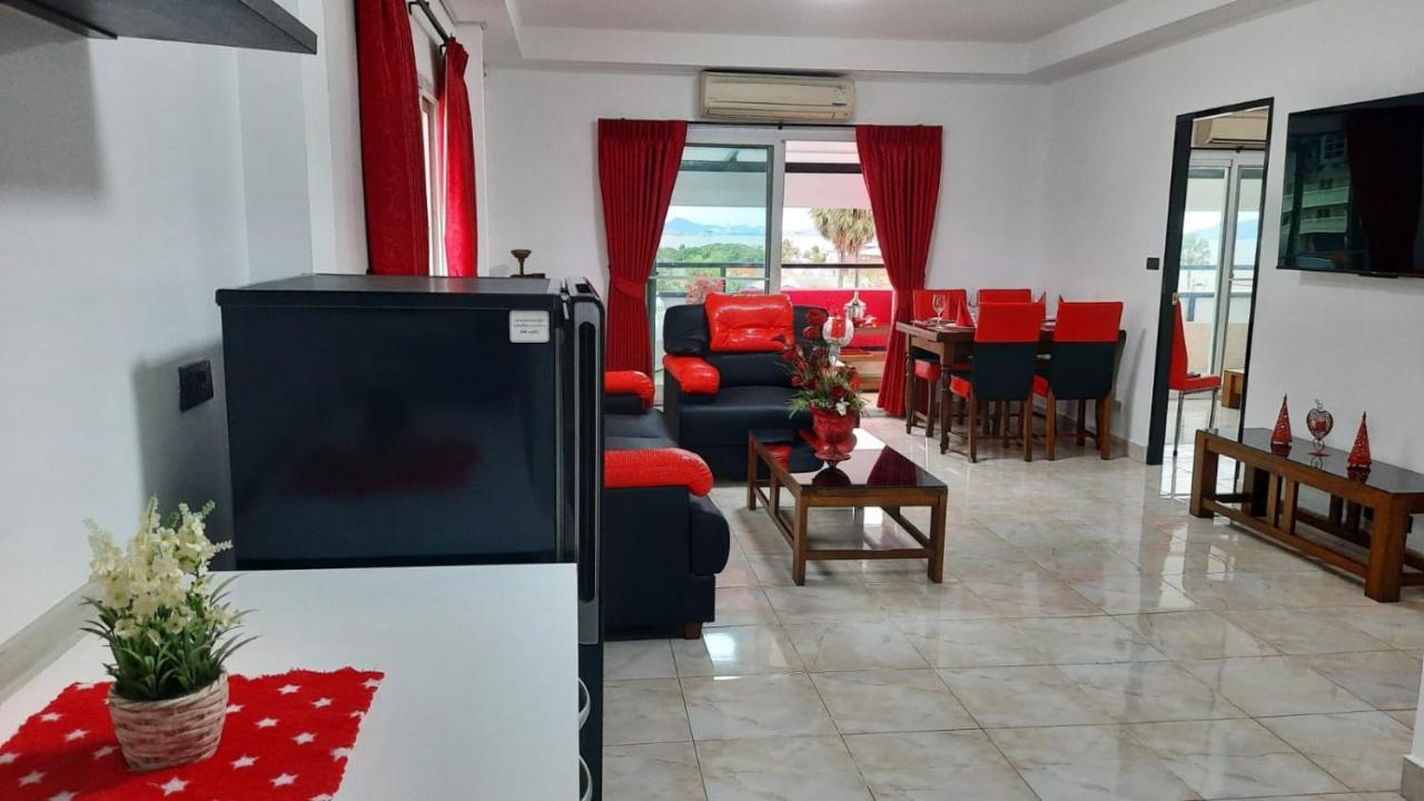 Happy Beach Jomtien Guesthouse Екстериор снимка