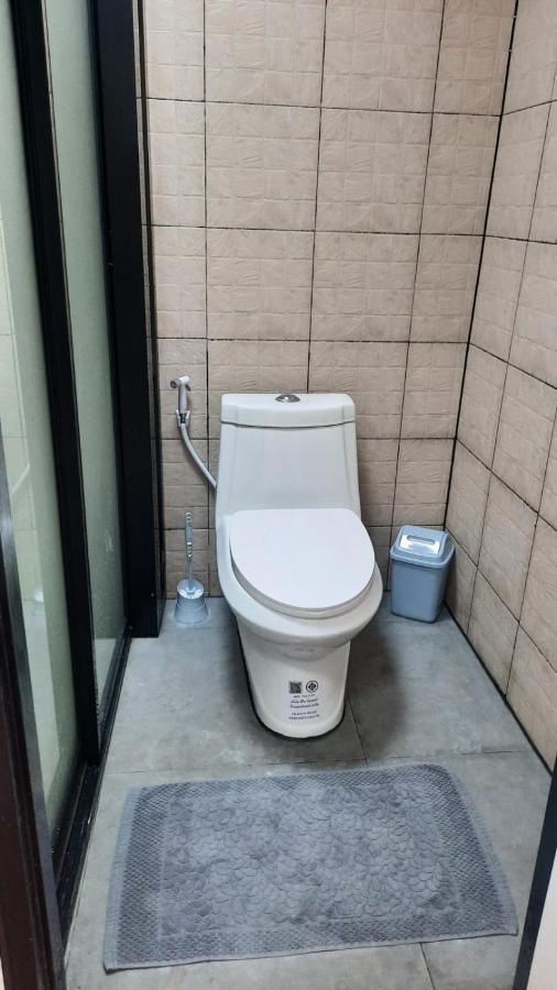 Happy Beach Jomtien Guesthouse Екстериор снимка